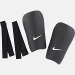 NIKE JUNIOR GUARD