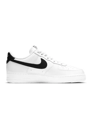 NIKE AIR FORCE 1 '07