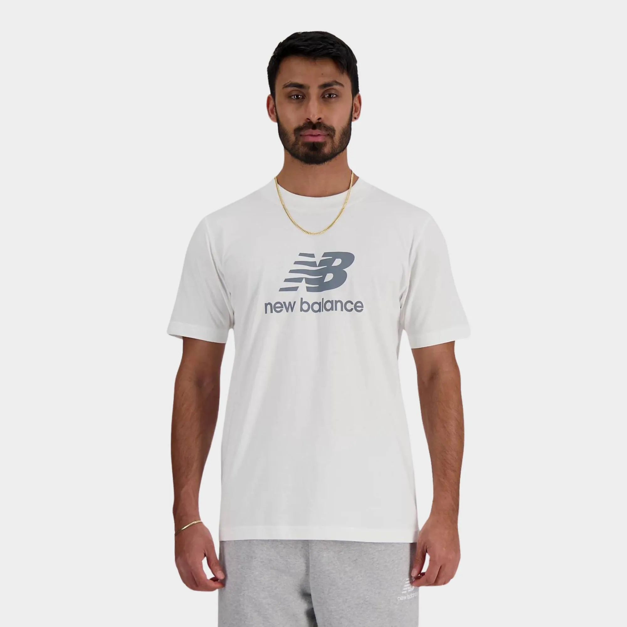 NEW BALANCE SPORT ESSENTIALS LOGO T-SHIRT