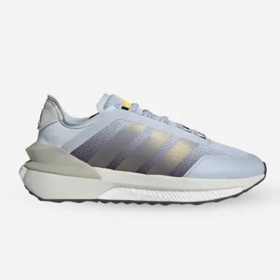 ADIDAS AVRYN