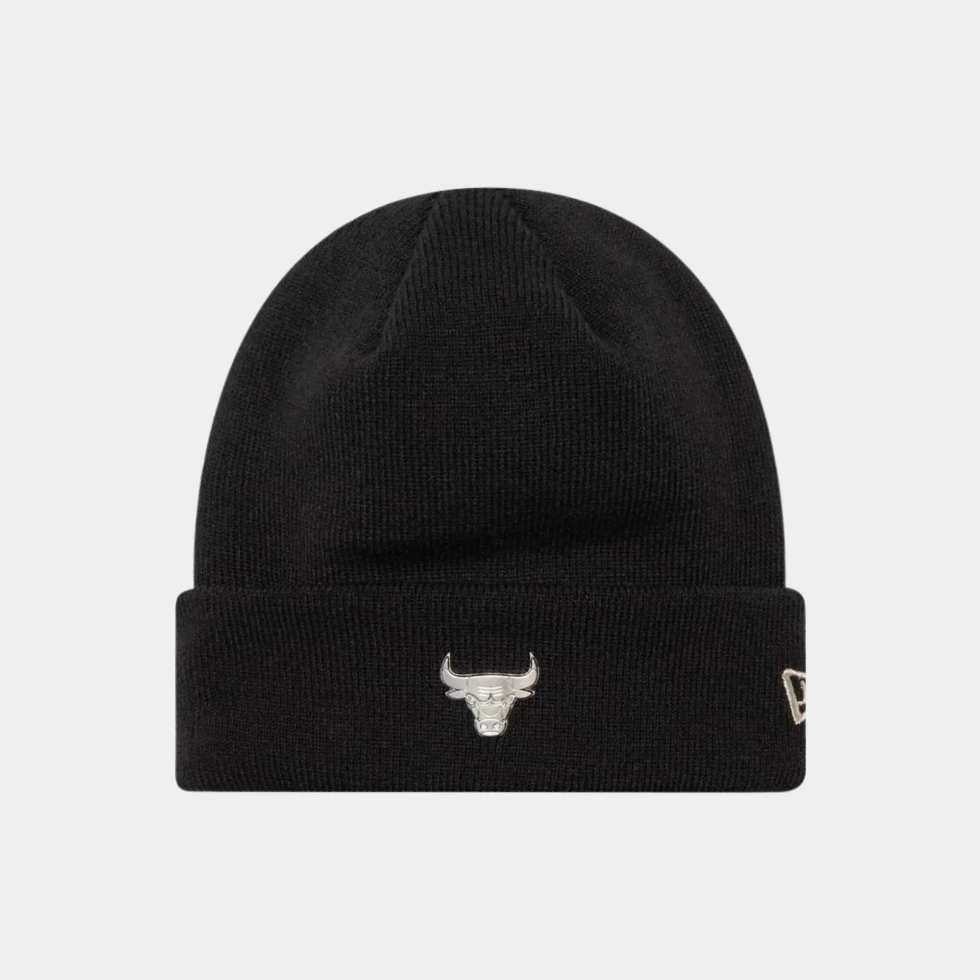 NEW ERA METALLIC CUFF BEANIE CHICAGO BULLS