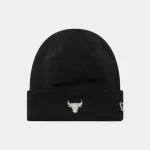 NEW ERA METALLIC CUFF BEANIE CHICAGO BULLS
