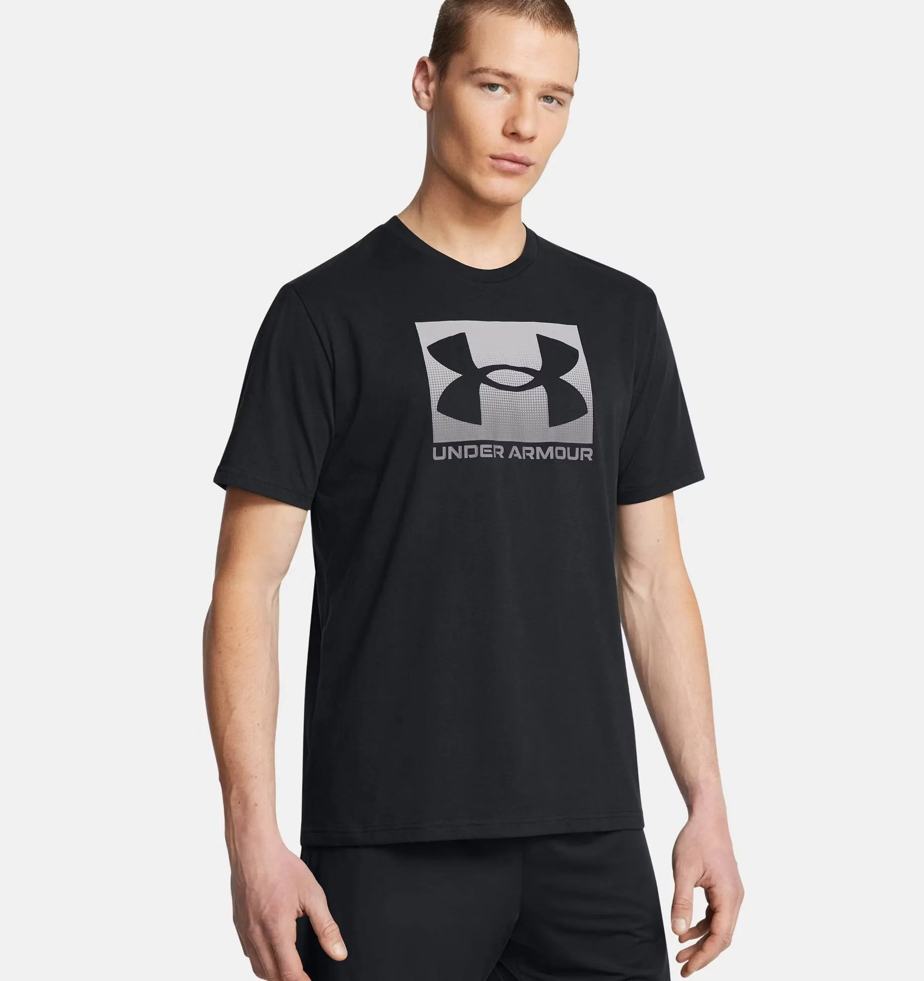 UNDER ARMOUR BOXED SPORTS UPDATED TEE