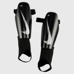 NIKE CHARGE FOOTBALL SHIN GUARDS