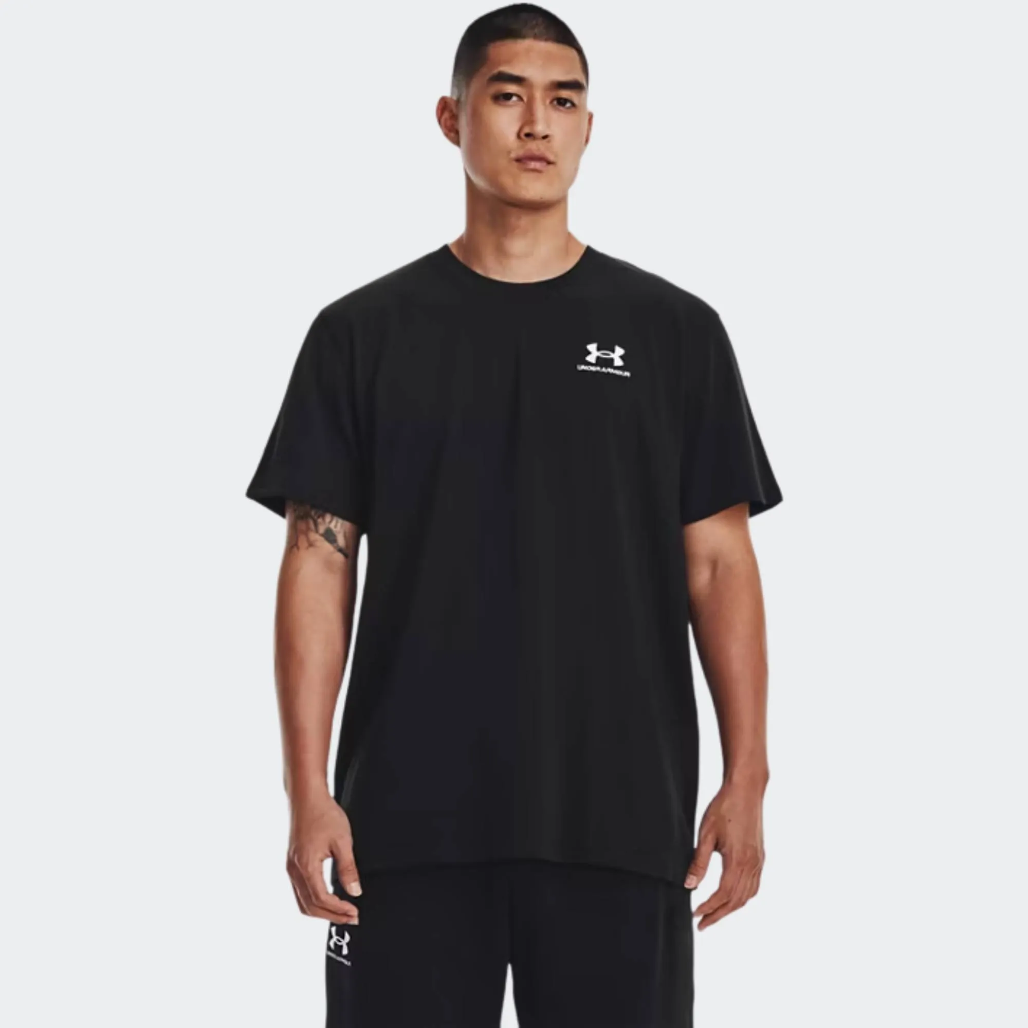 UNDER ARMOUR LOGO HEAVYWEIGHT TEE