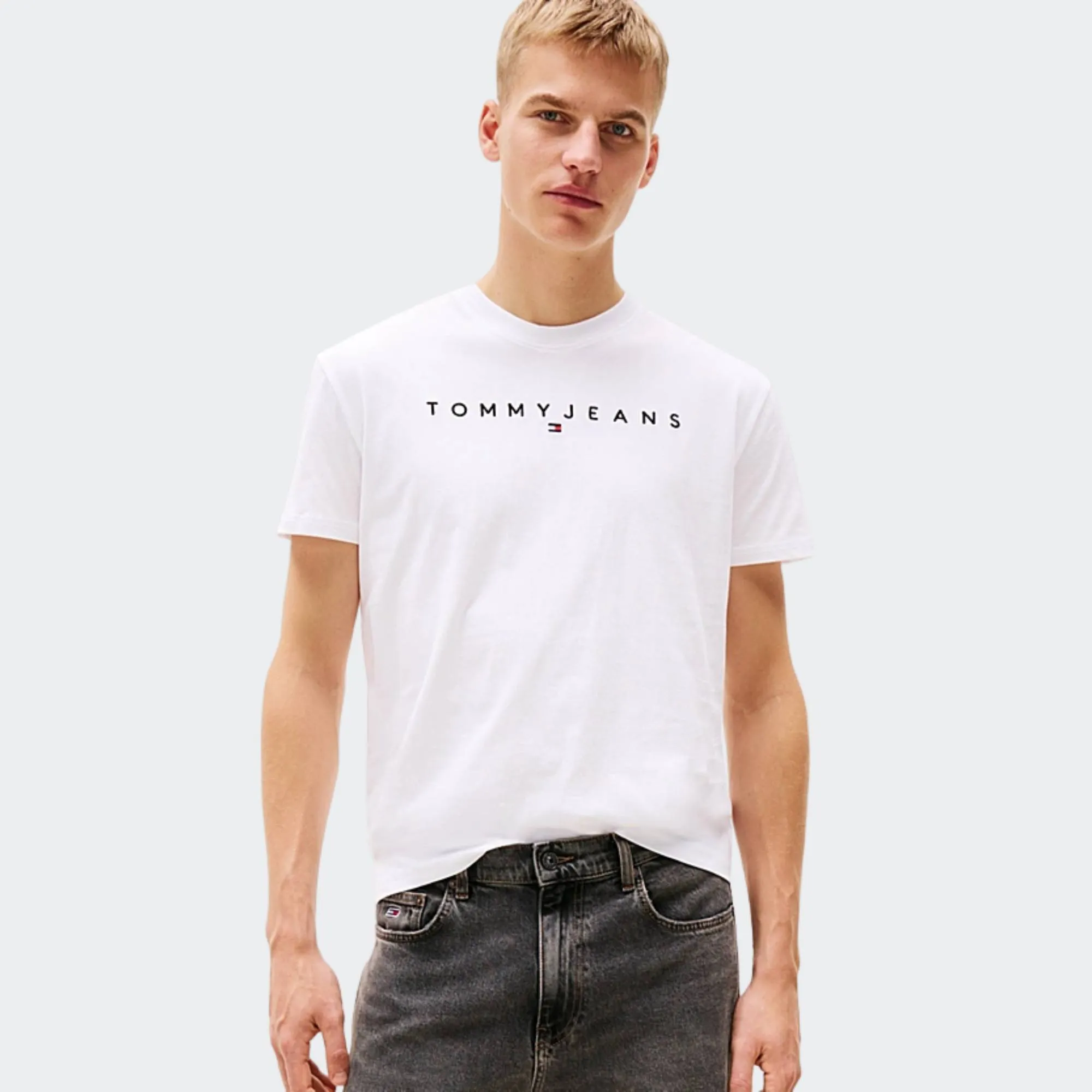 TOMMY JEANS MENS REGULAR LINEAR LOGO TEE