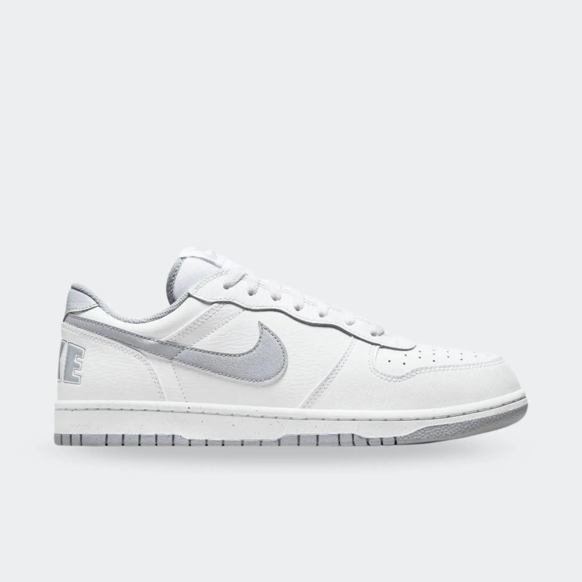 NIKE BIG NIKE LOW