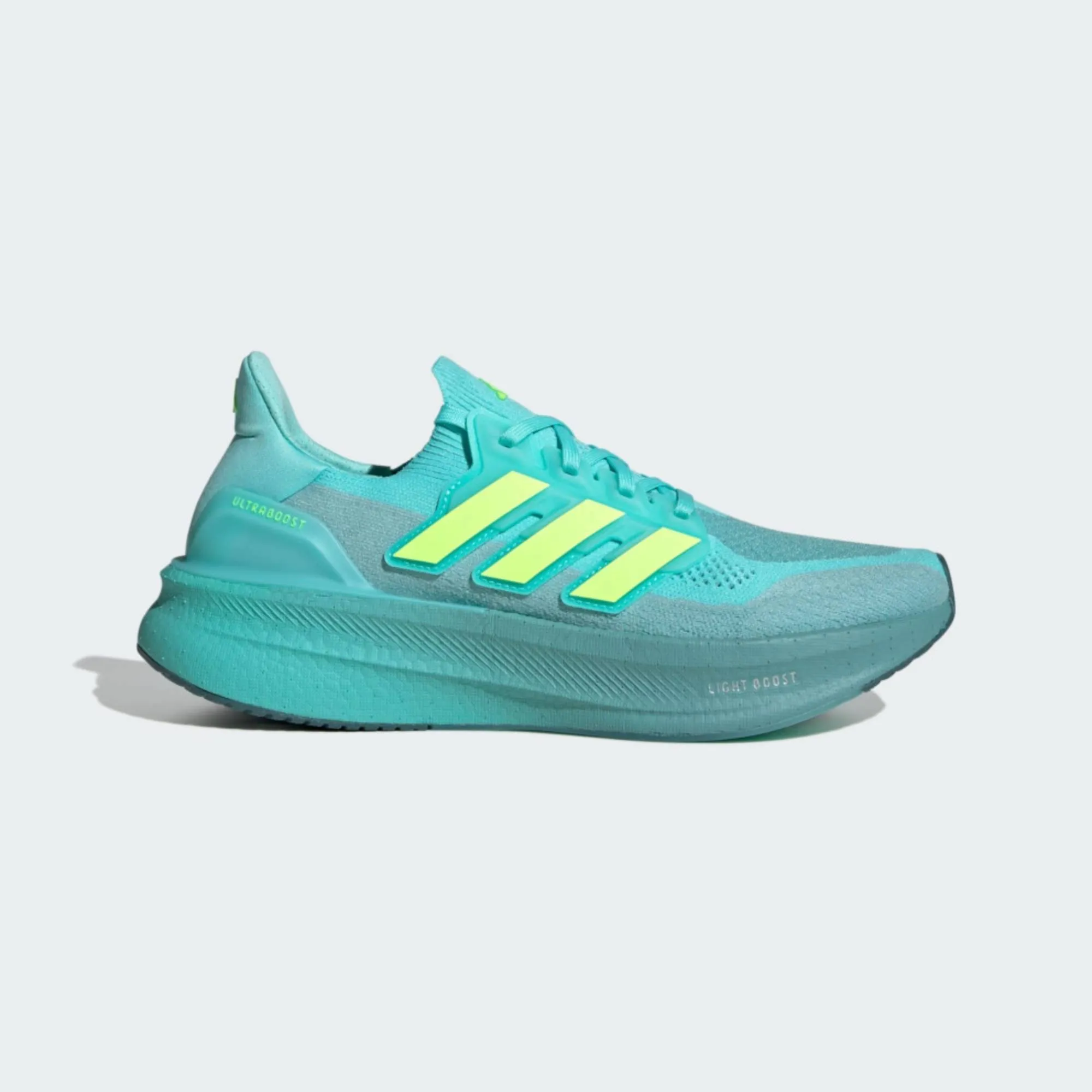 ADIDAS ULTRABOOST 5
