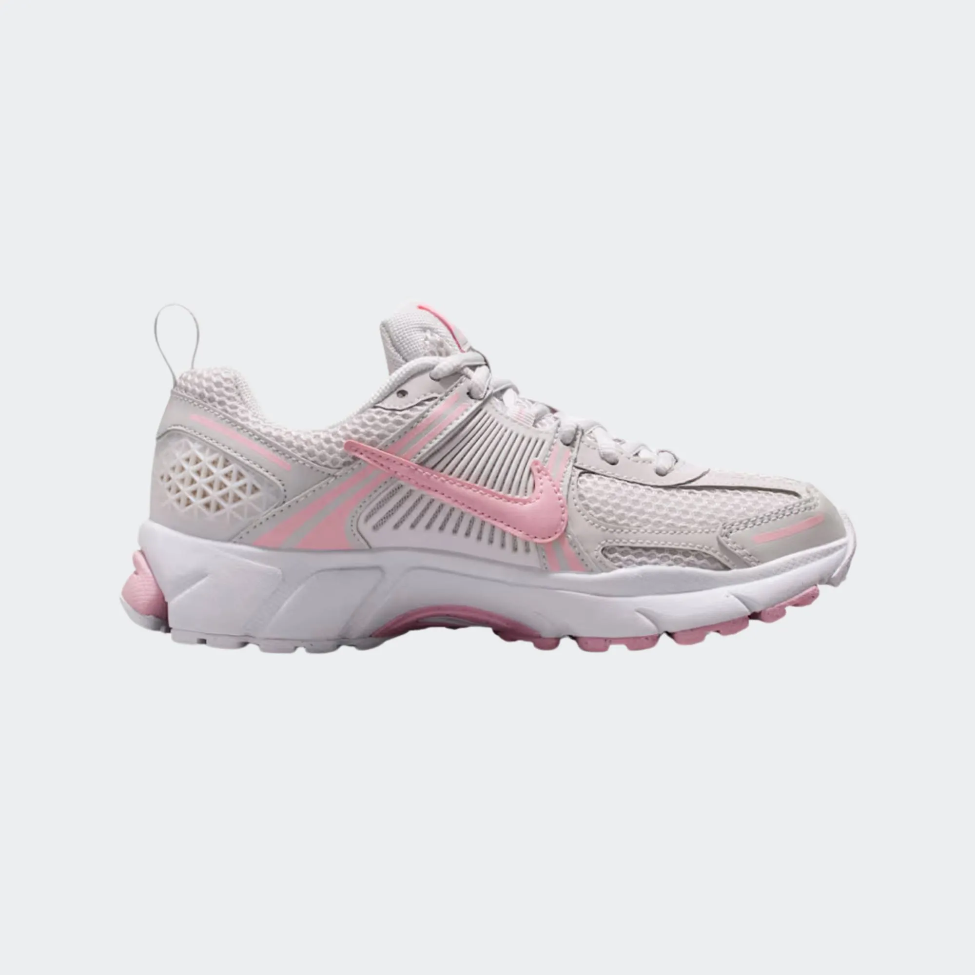 NIKE VOMERO 5