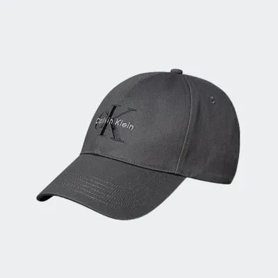 CALVIN KLEIN JEANS MONOLOGO EMBROIDERY BASEBALL CAP