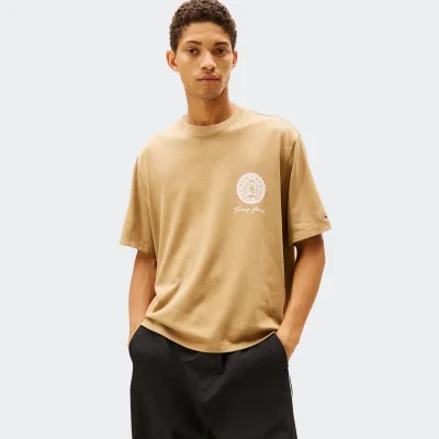 TOMMY JEANS 90S BILLS TEE