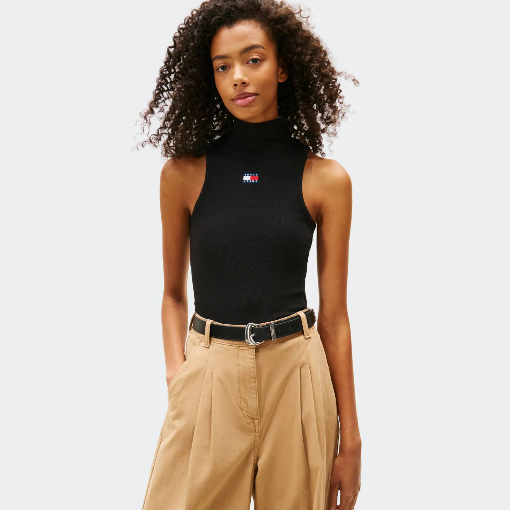 TOMMY JEANS SLIM SH BADGE RIB TANK