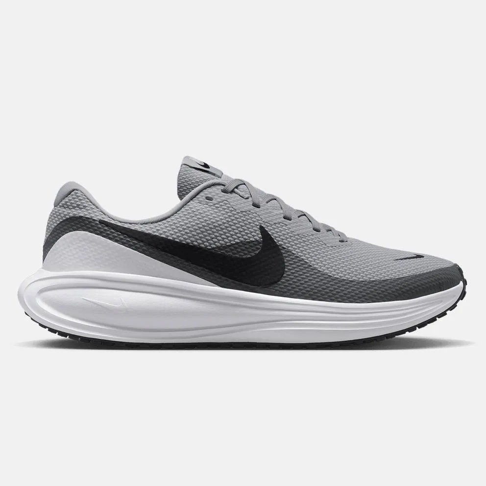 NIKE REVOLUTION 8