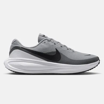 NIKE REVOLUTION 8