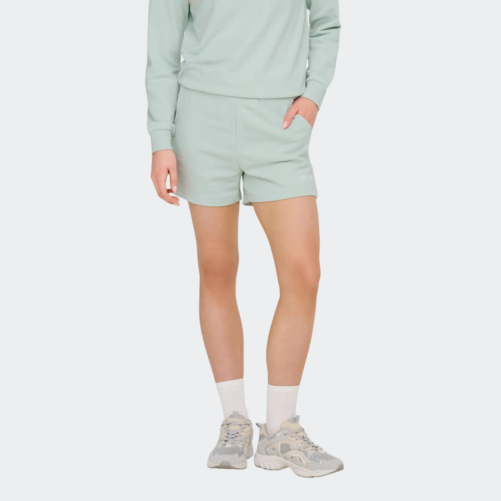ONLY PLAY CAVA LIFE SWEAT SHORTS