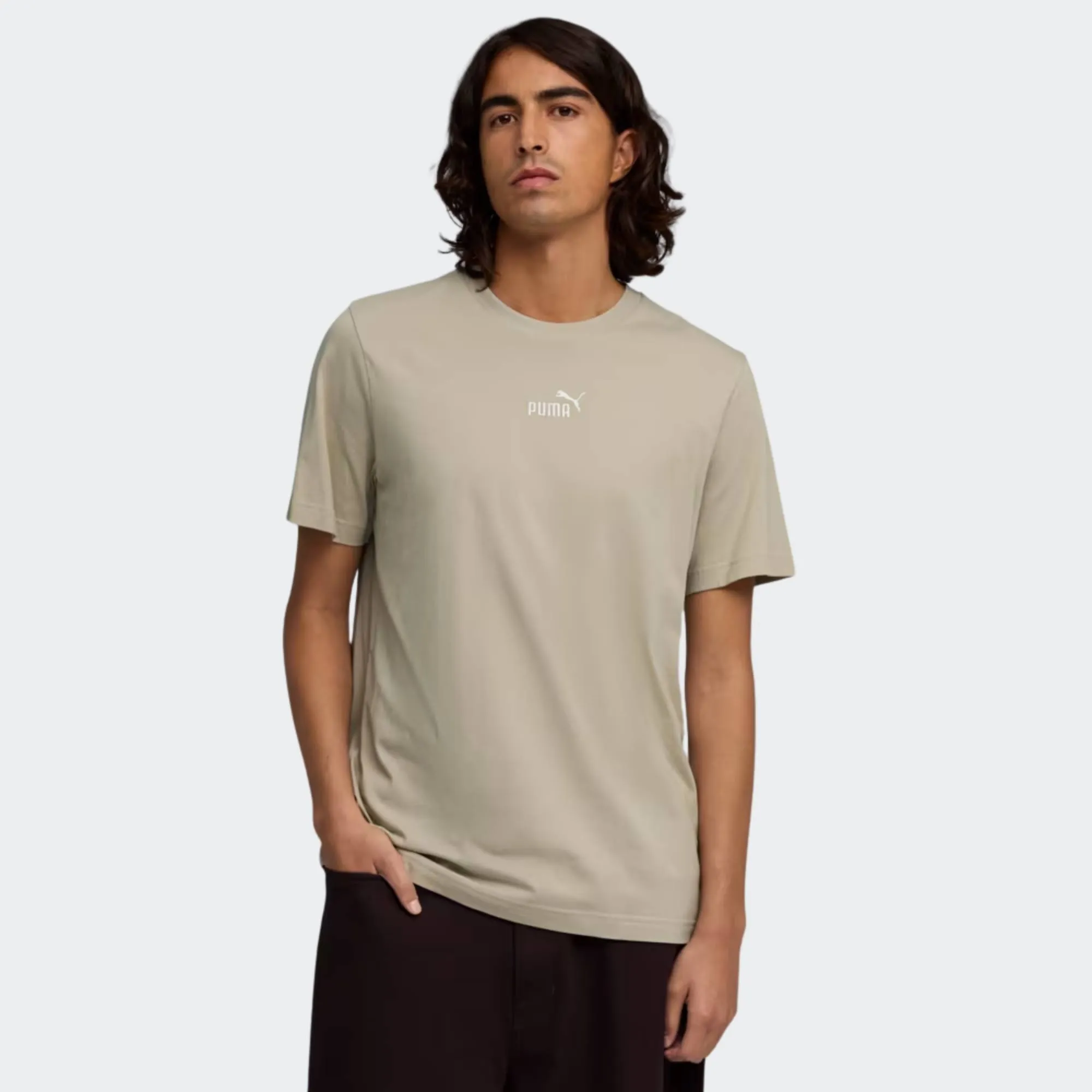 PUMA ESSENTIAL SMALL LOGO CENTERED TSHIRT
