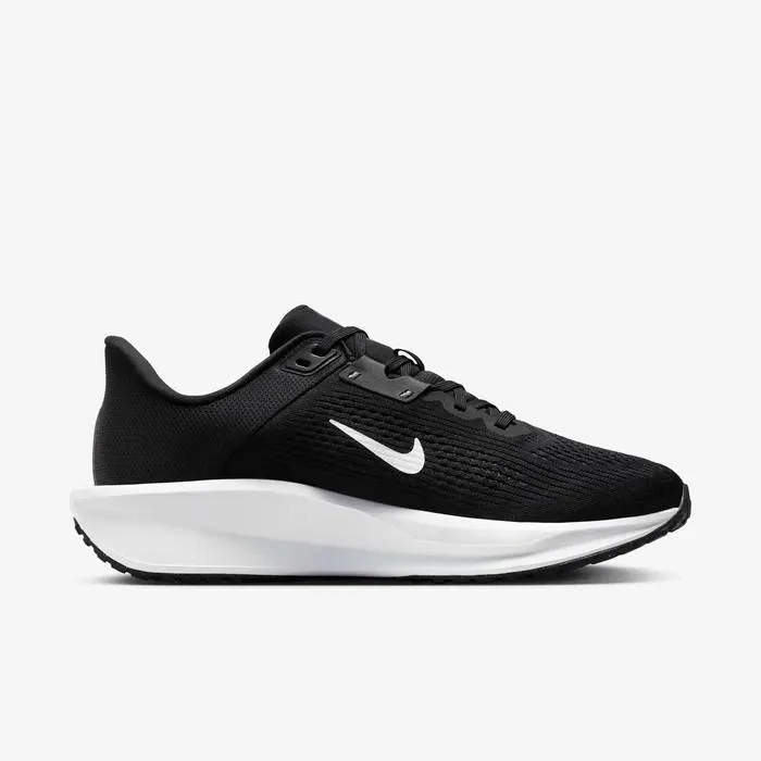 NIKE WOMENS QUEST 6