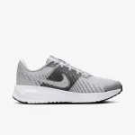 NIKE RUN DEFY