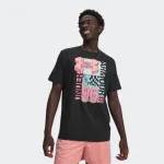 UNDER ARMOUR LOGO COLLAGE TSHIRT