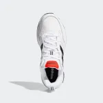 ADIDAS STRUTTER