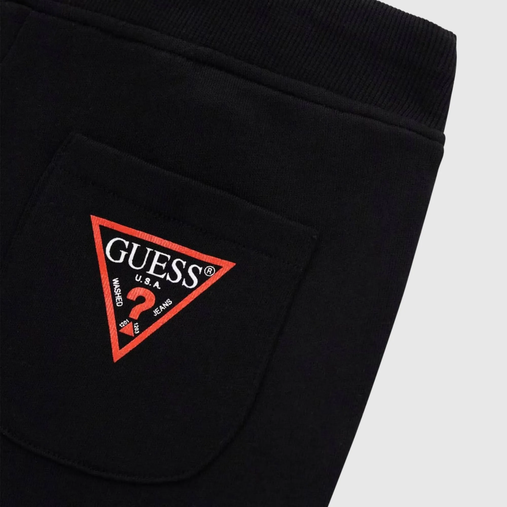 GUESS ACTIVE SHORTS CORE