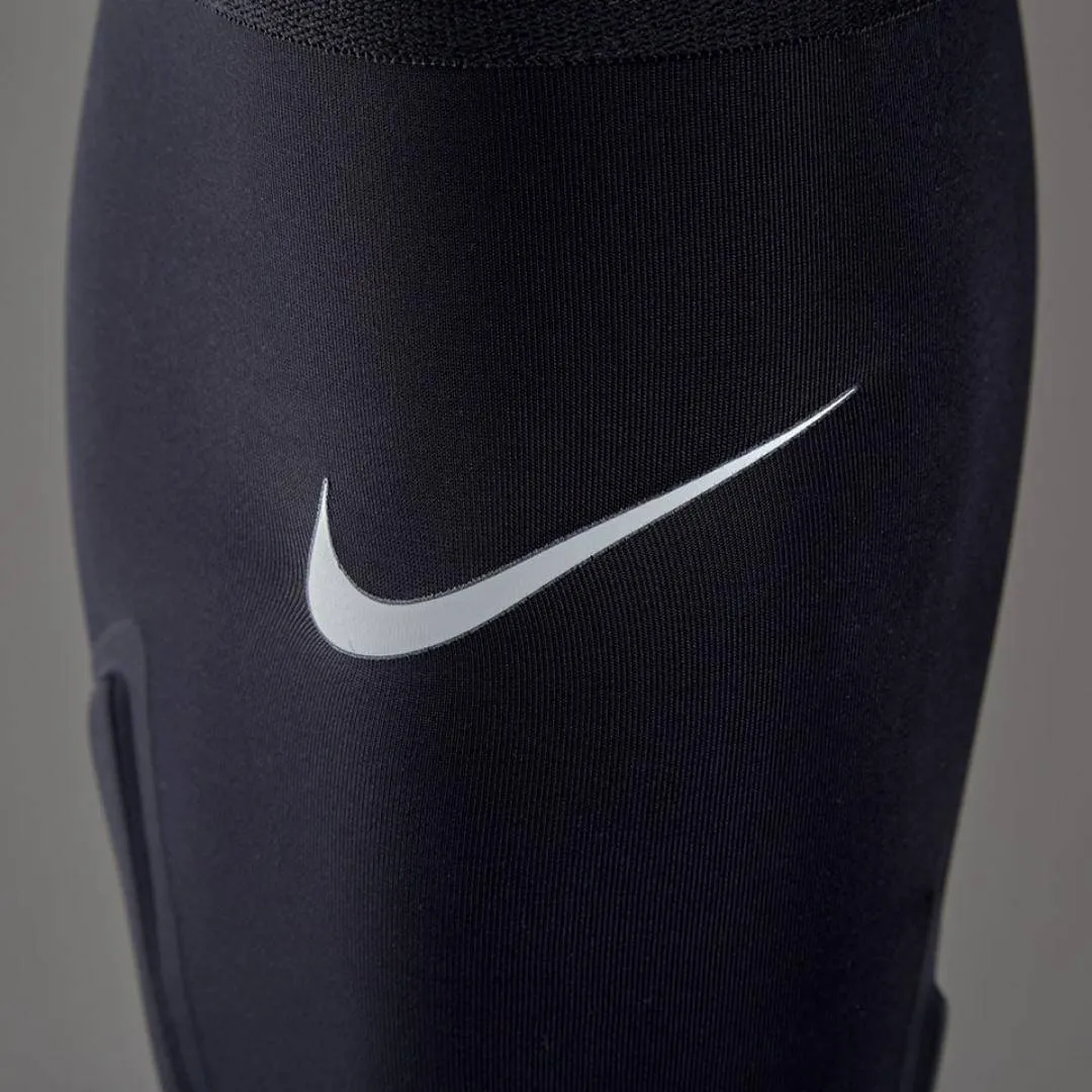 NIKE HYPERSTRONG MATCH PADDED SLEEVE