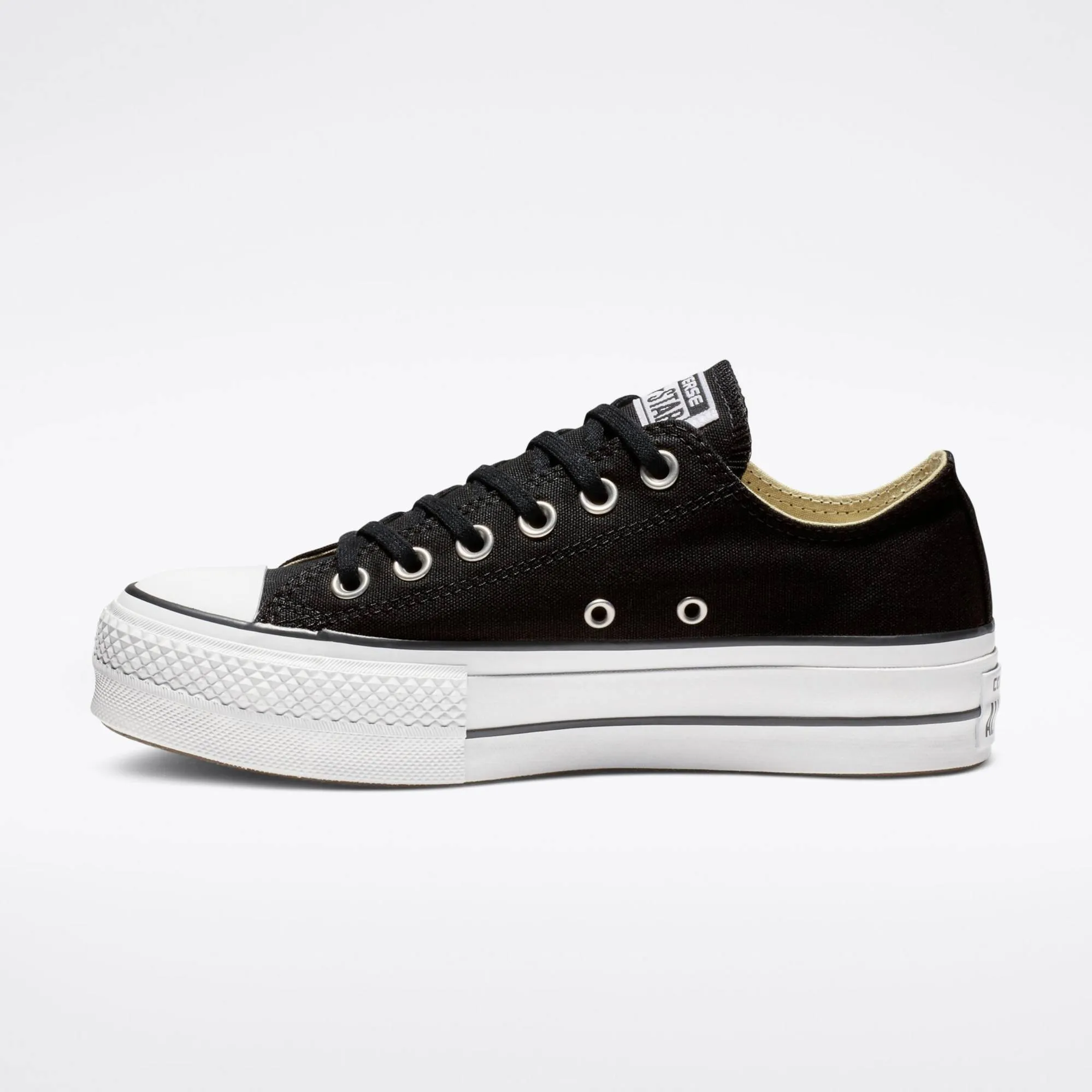 CONVERCE CHUCK TAYLOR ALL STAR CANVAS PLATFORM