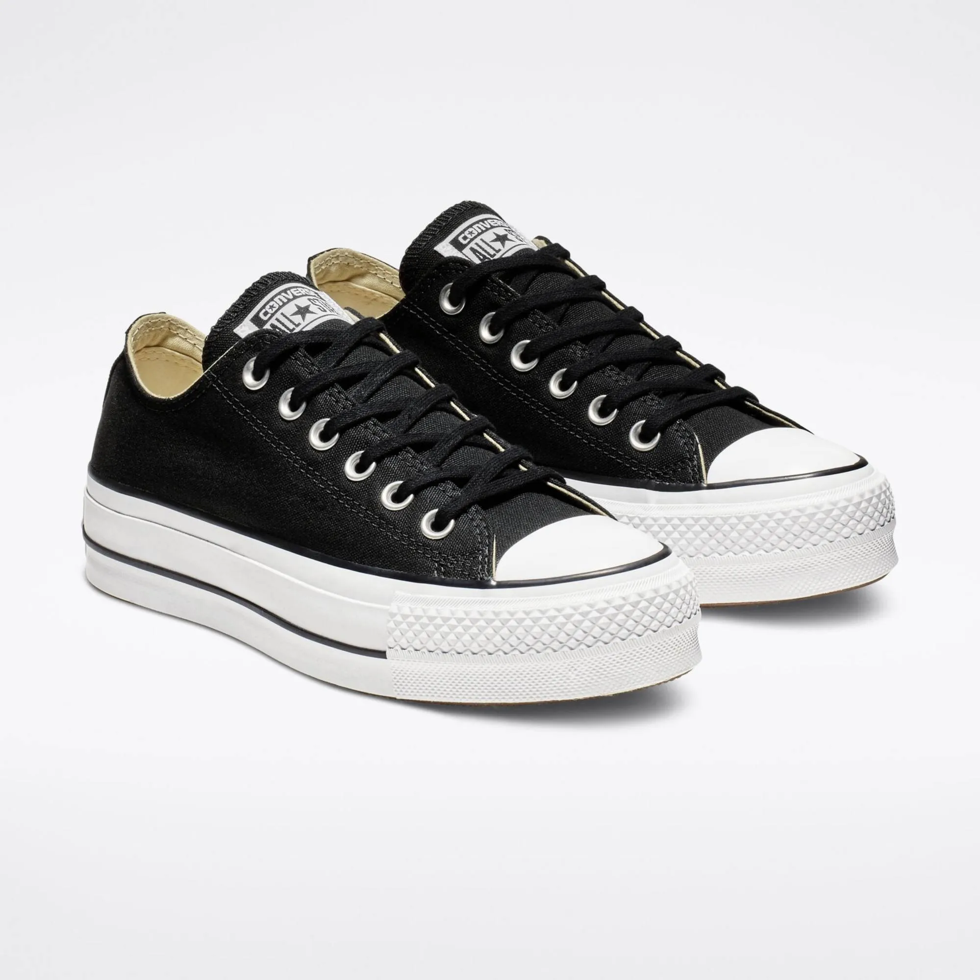 CONVERCE CHUCK TAYLOR ALL STAR CANVAS PLATFORM