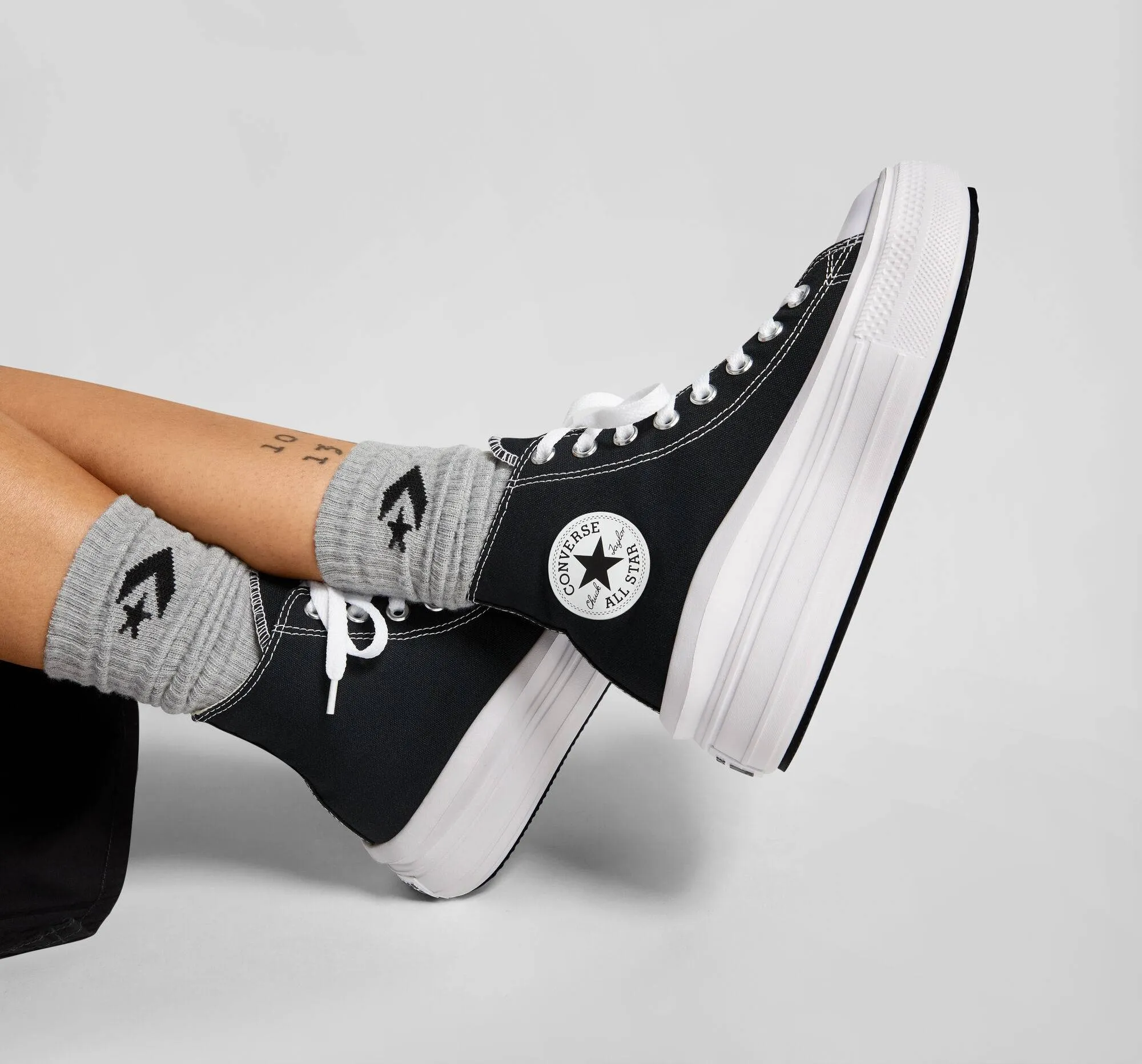 CONVERCE CHUCK TAYLOR ALL STAR MOVE PLATFORM