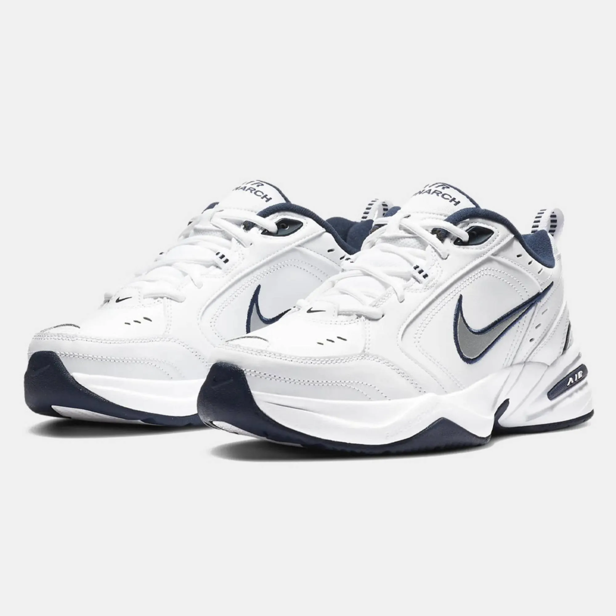 NIKE AIR MONARCH IV