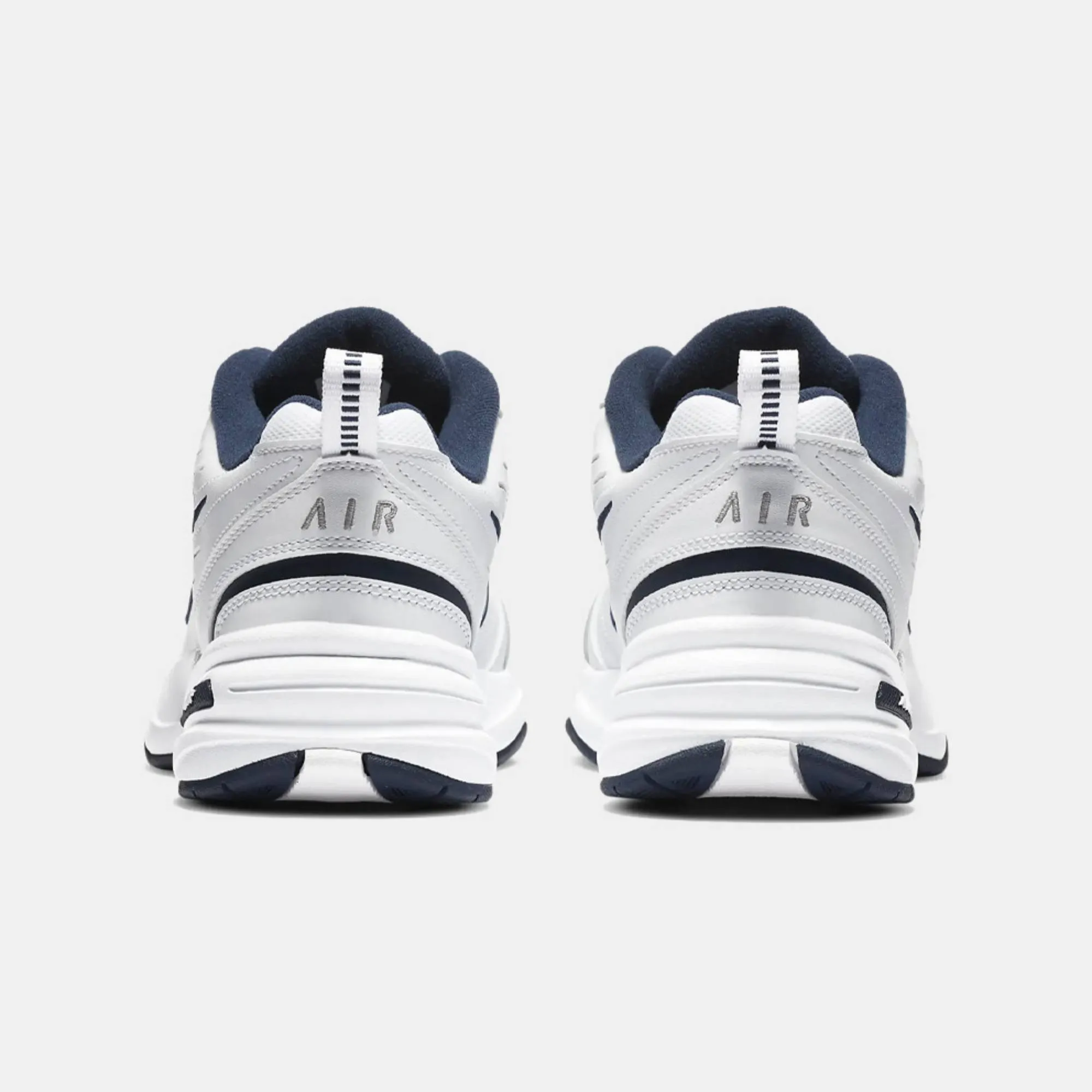 NIKE AIR MONARCH IV