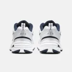 NIKE AIR MONARCH IV