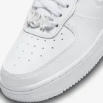 NIKE AIR FORCE 07 LOW