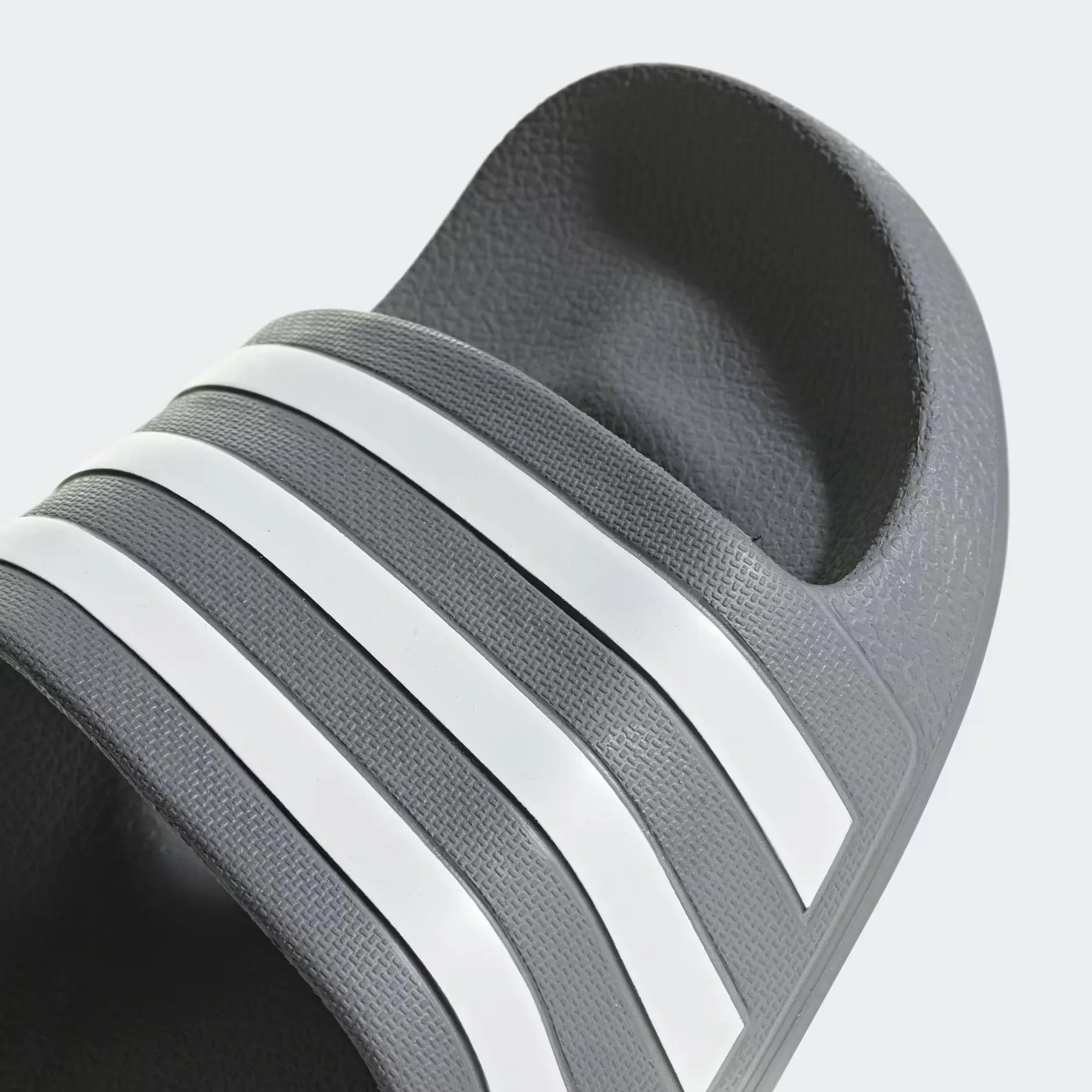 ADIDAS ADILETTE AQUA