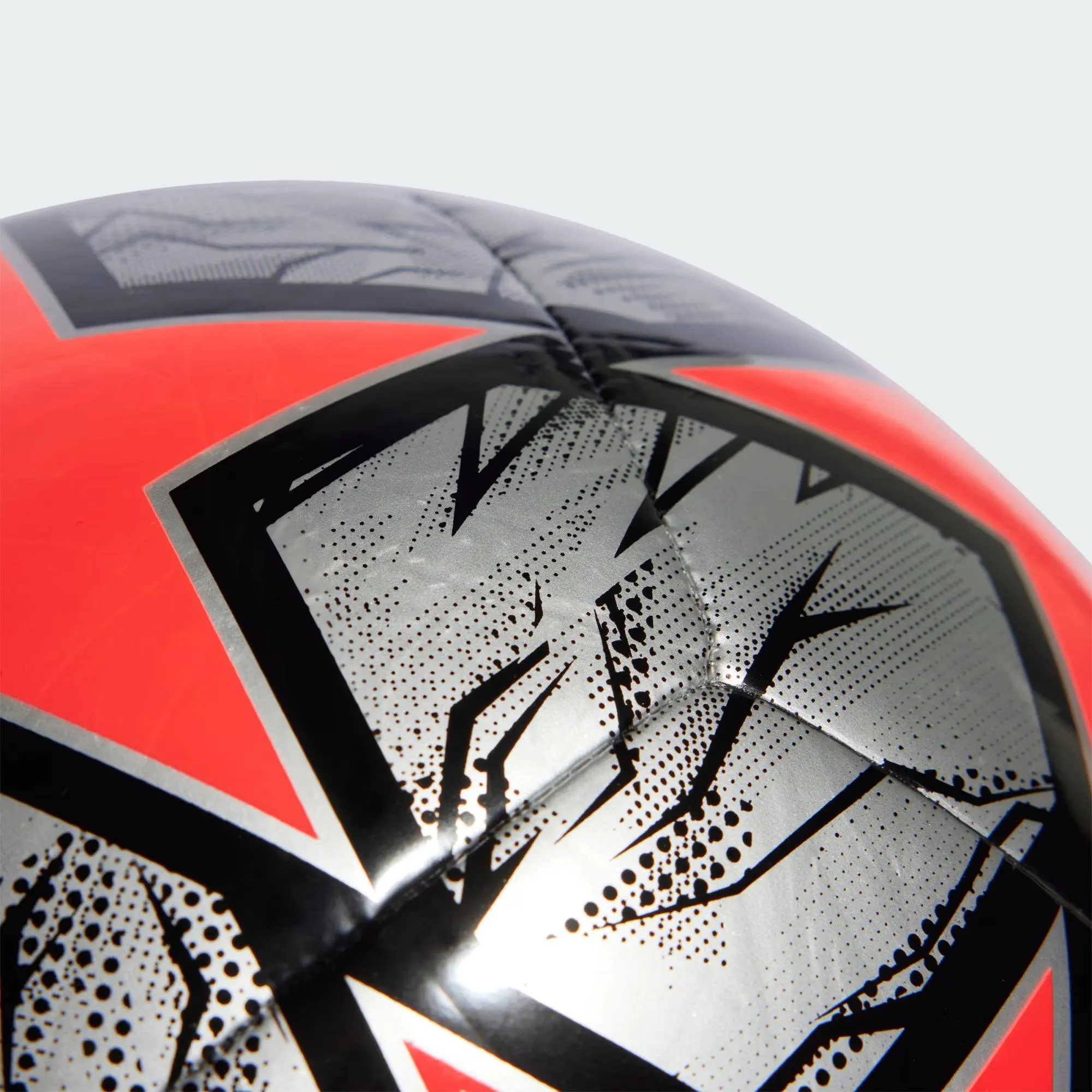 ADIDAS UCL CLUB BALL