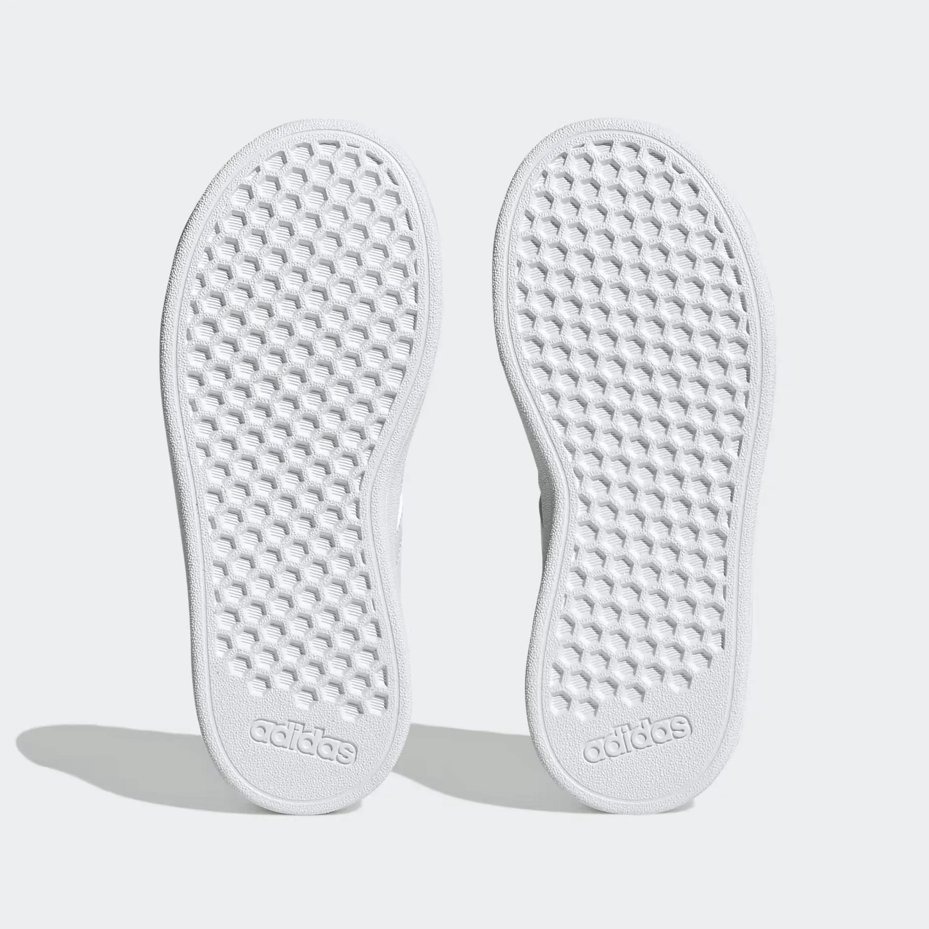 ADIDAS COURT 2.0