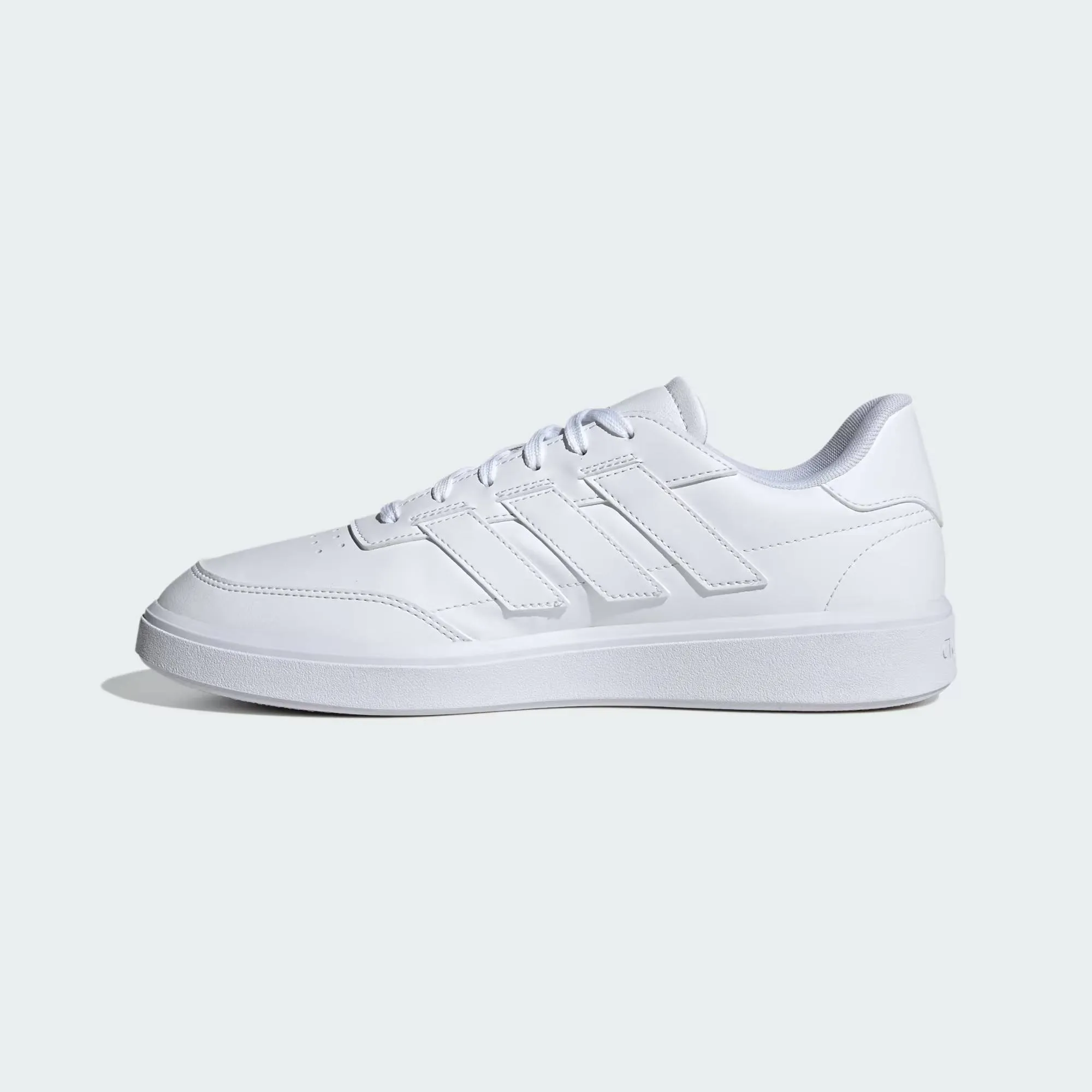 ADIDAS COURTBLOCK