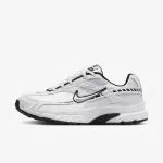 NIKE INITIATOR