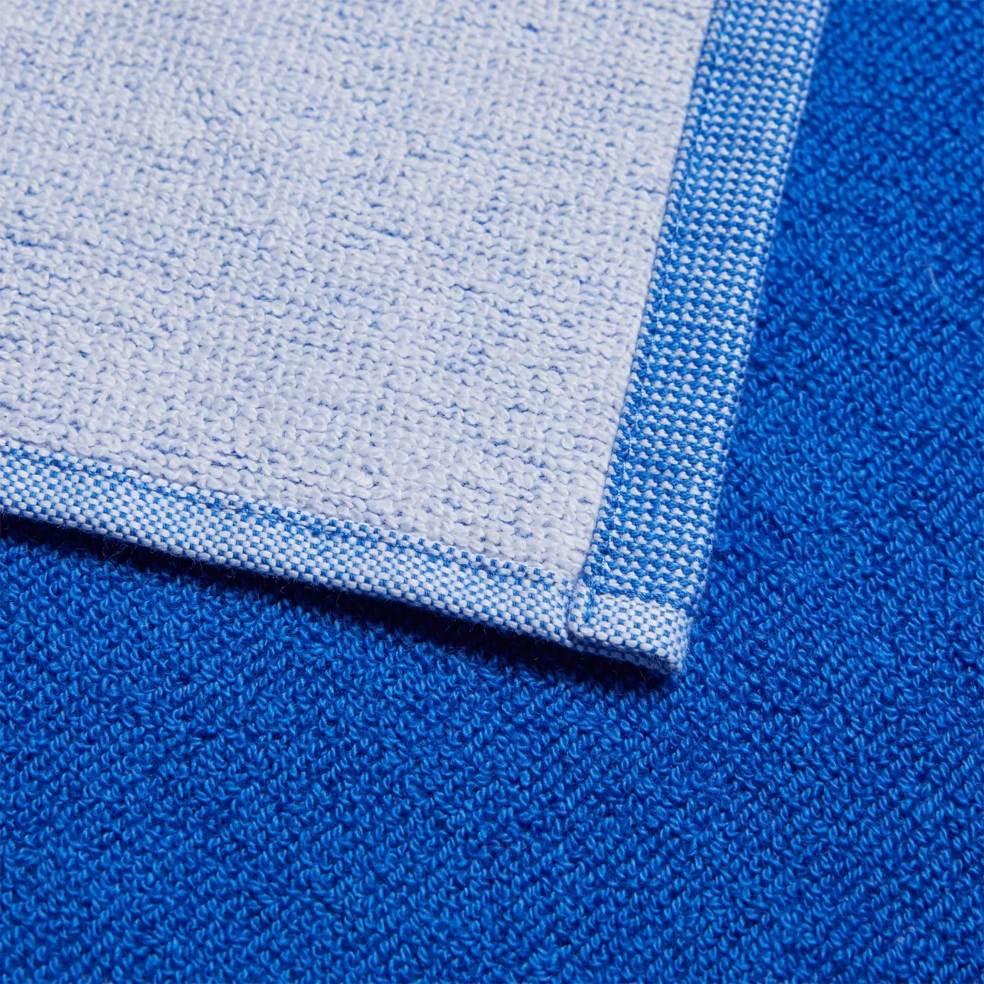 ADIDAS 3BAR TOWEL LARGE