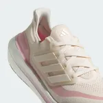 ADIDAS ULTRABOOST LIGHT WOMENS