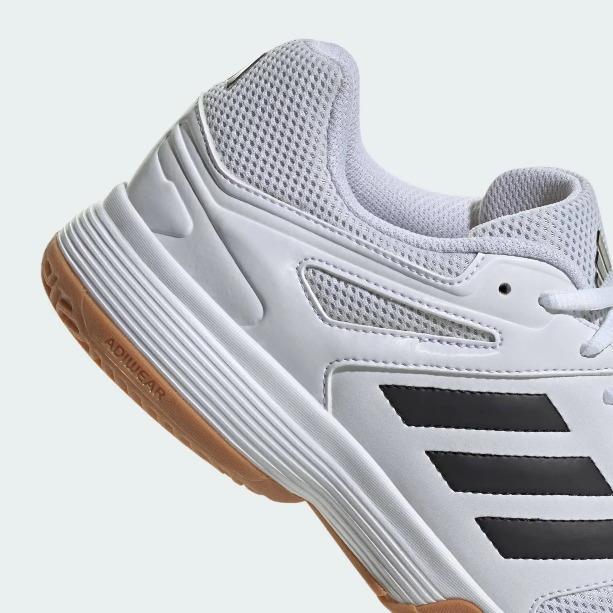 ADIDAS SPEEDCOURT