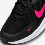 NIKE REVOLUTION 7