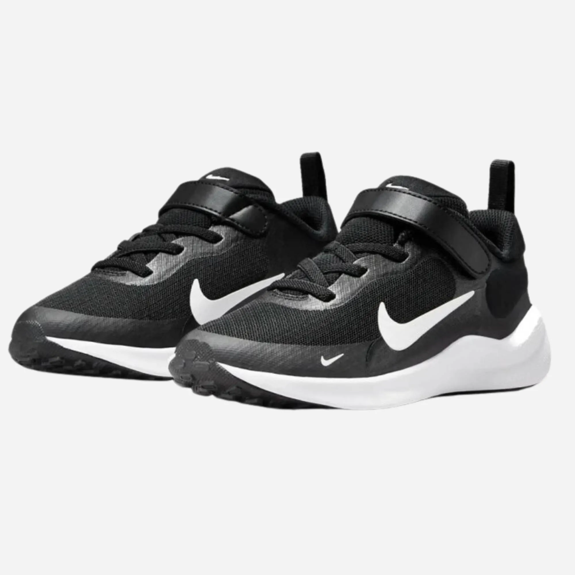 NIKE REVOLUTION 7 PS