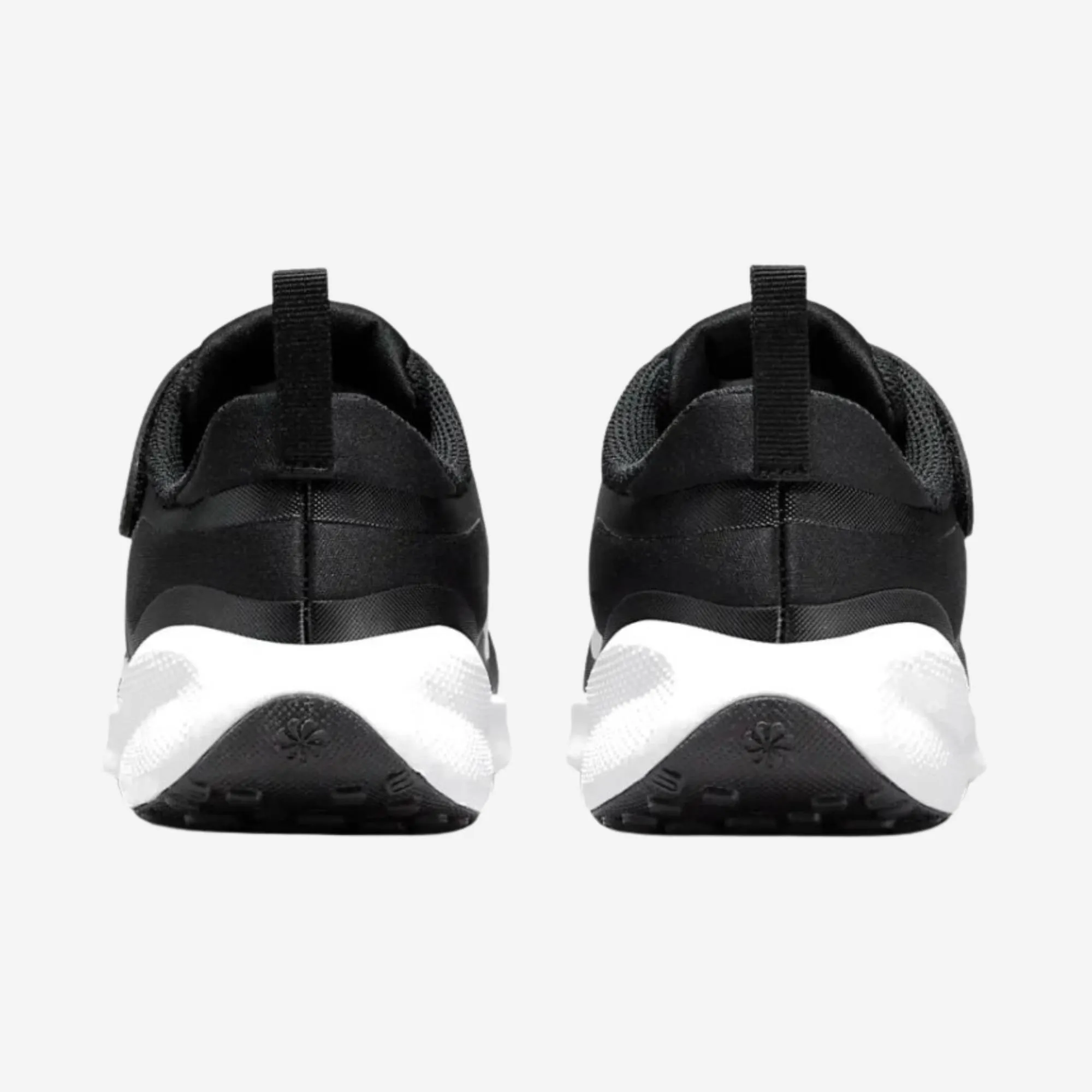 NIKE REVOLUTION 7 PS