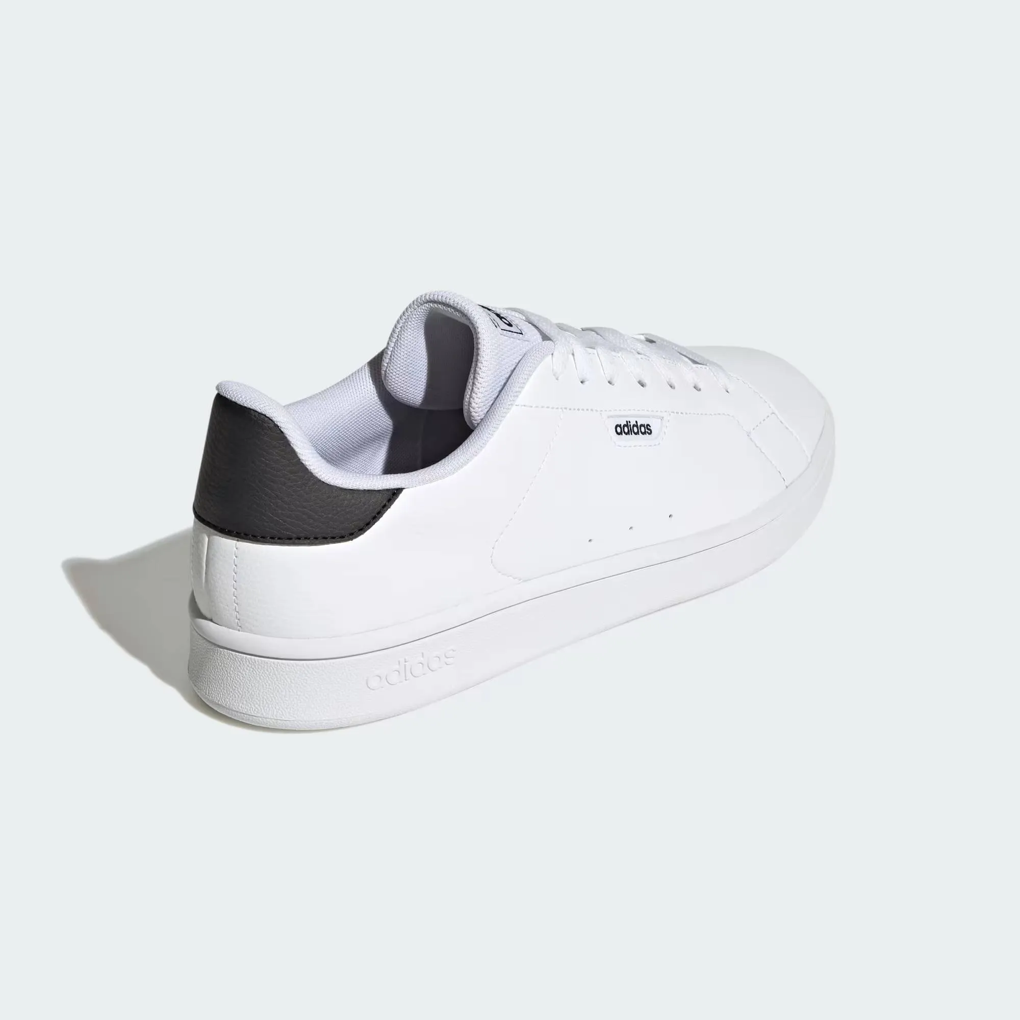 ADIDAS URBAN COURT