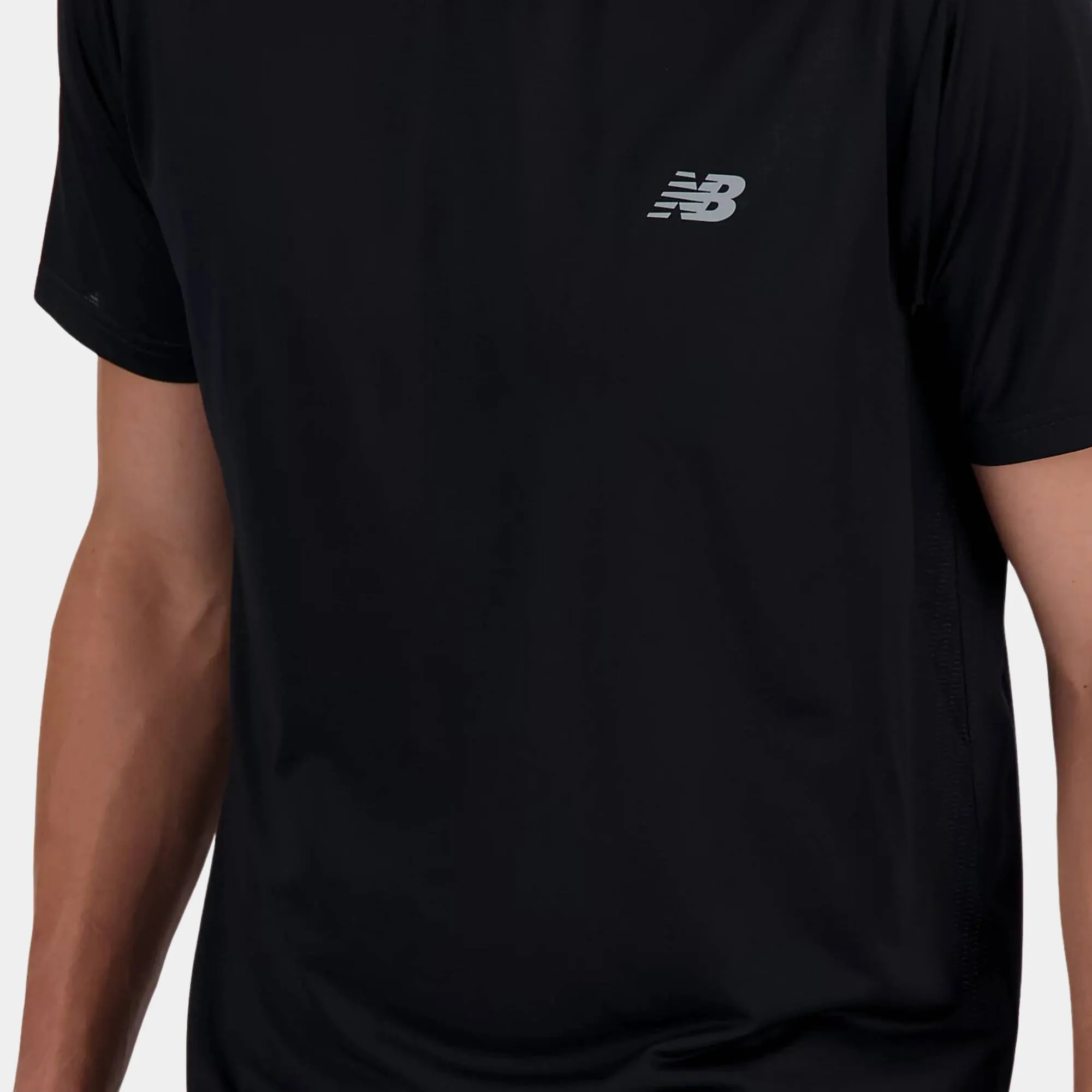 NEW BALANCE SPORT ESSENTIAL T-SHIRT