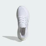 ADIDAS ULTRABOOST 5 WOMENS