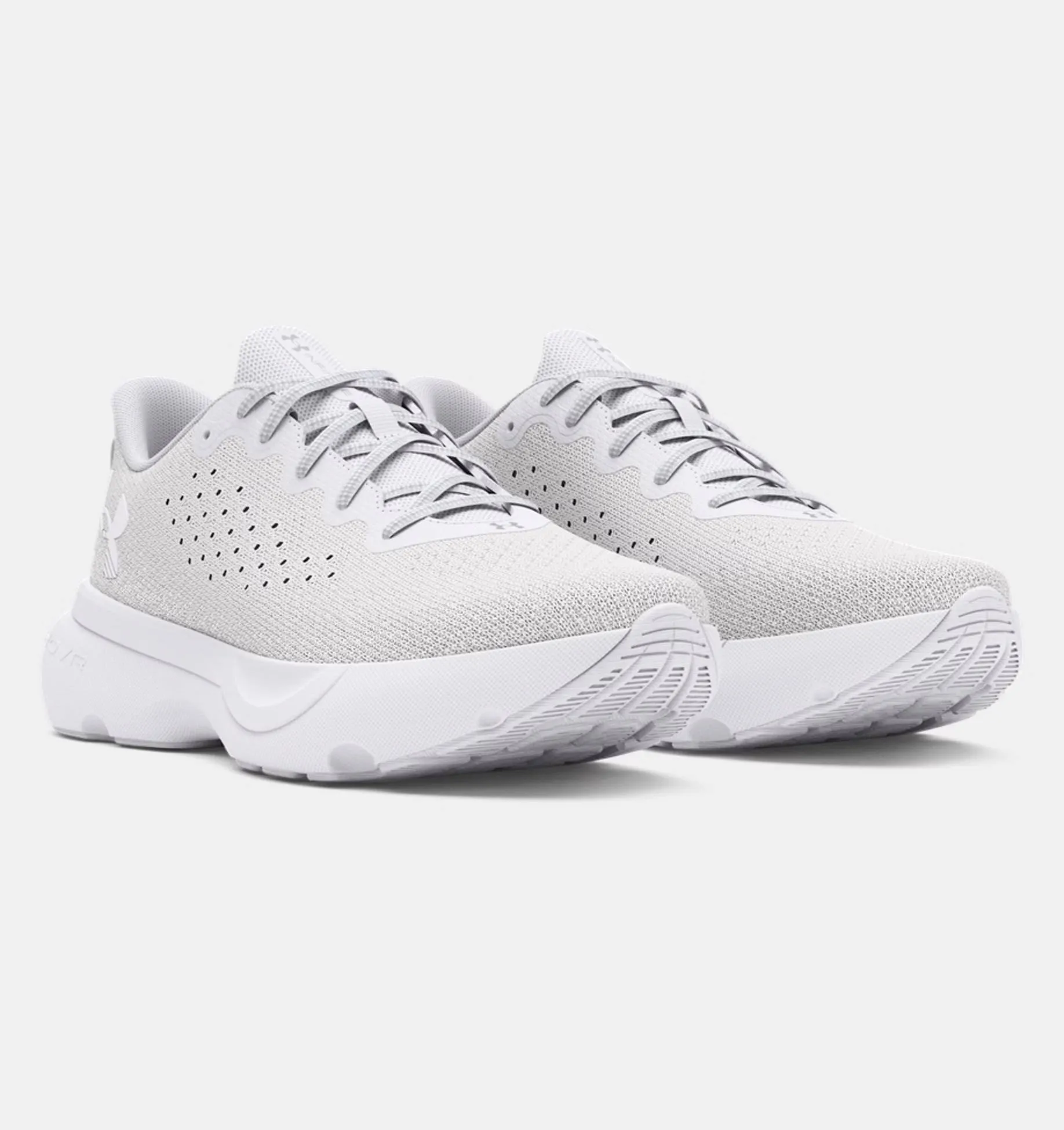 UNDER ARMOUR INFINITE