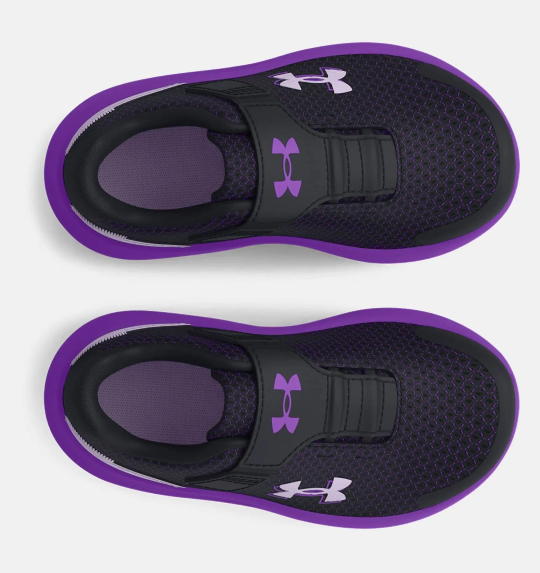 UNDER ARMOUR INFANTS SURGE 4