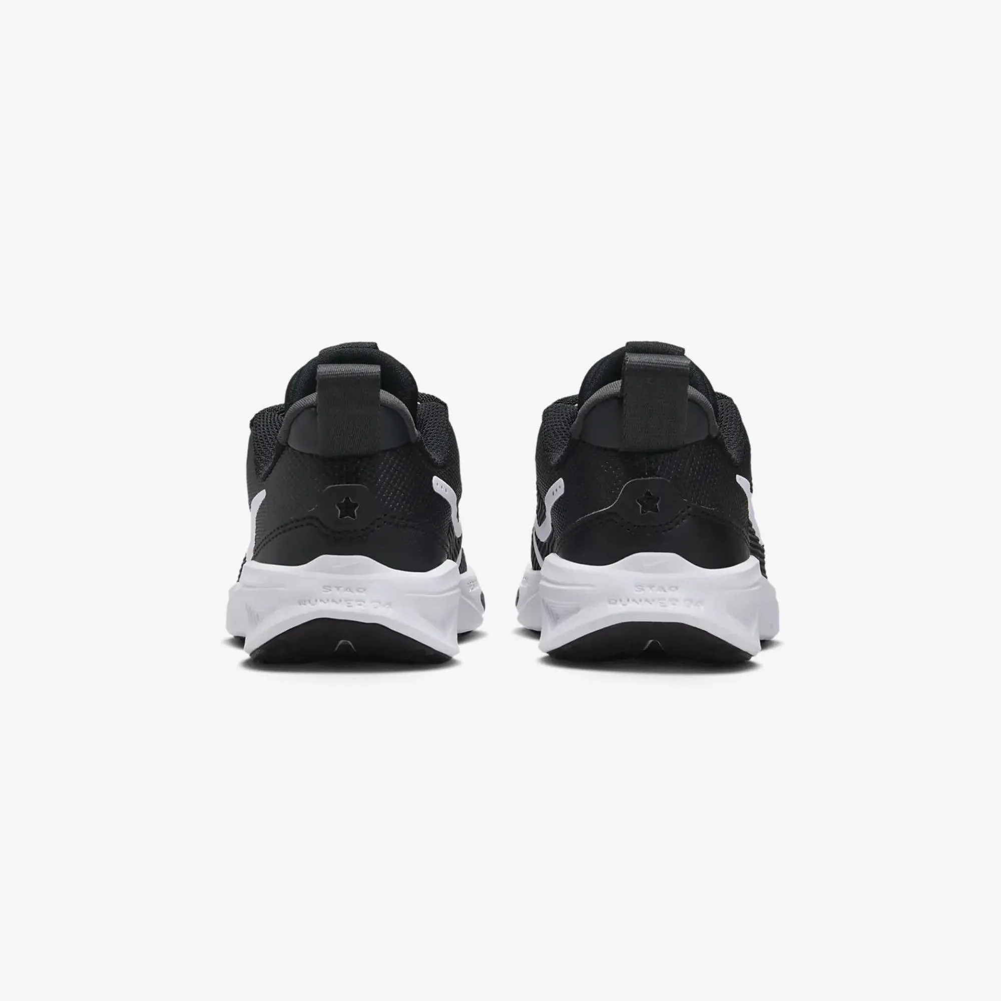 NIKE STAR RUNNER 4